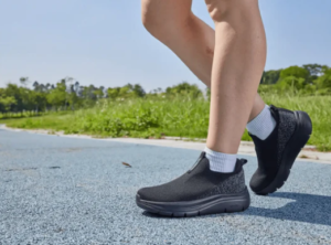 best walking shoe brands for men