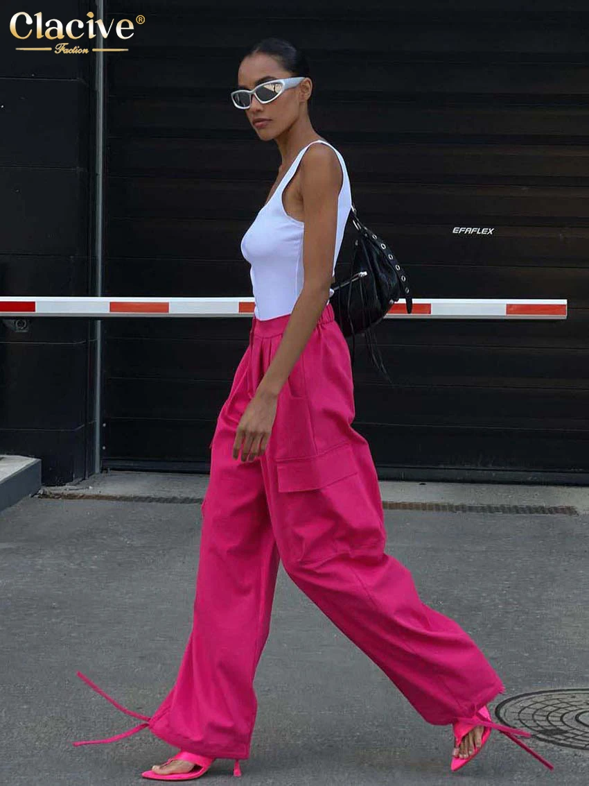 The Rise of Baggy Pink Cargo Pants A Trendy Fusion of Comfort and Style