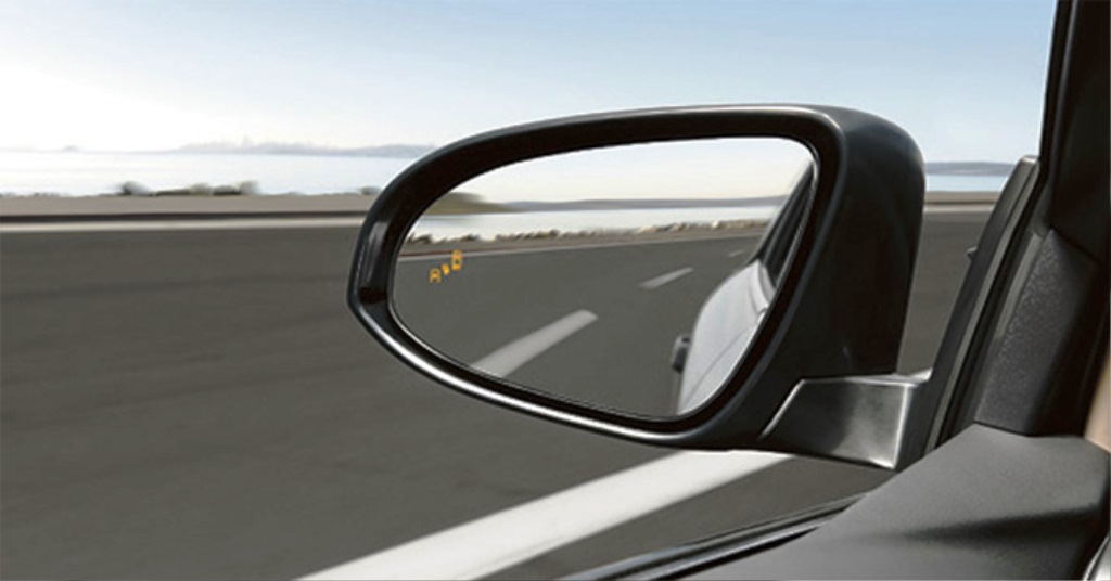 Upgrade Your Ride: DIY Car Mirror Replacement Made Simple