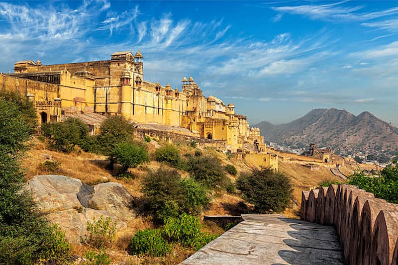 5 most famous Rajasthan forts and places to visit