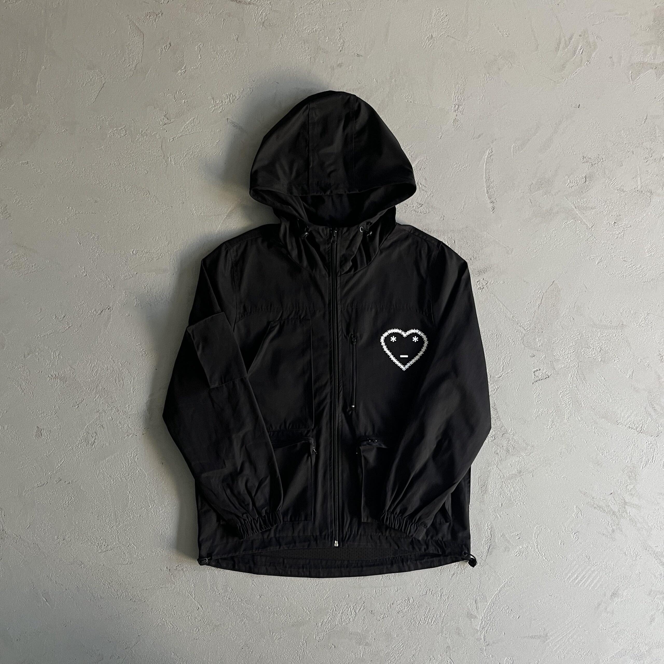 Carsicko-Heart-Sensible-Cargo-Black-Jacket-scaled-1