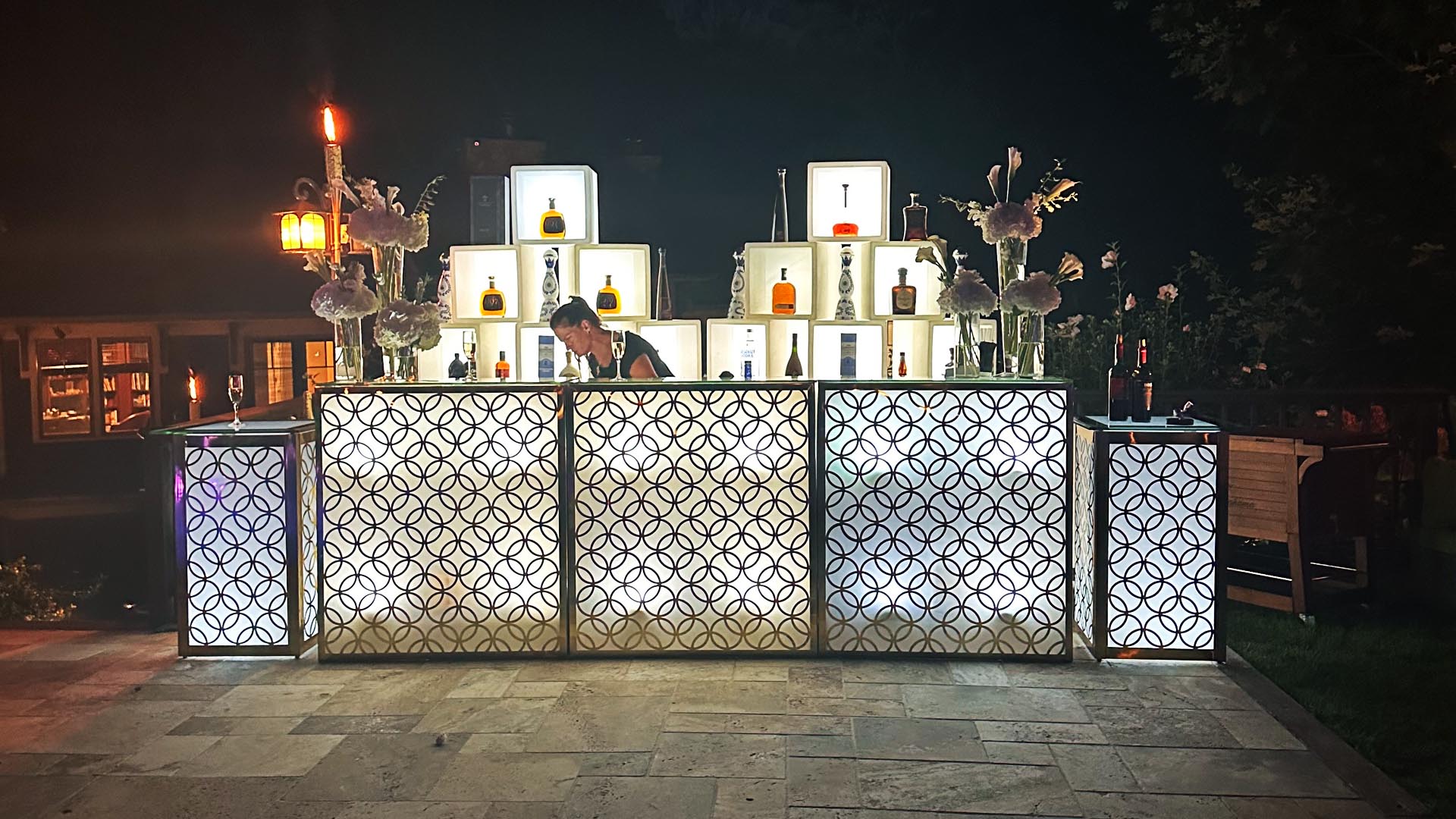 outdoor bar rental