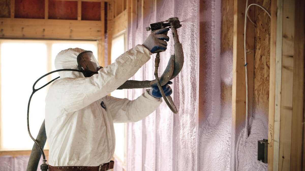 Spray foam insulation service in Texas