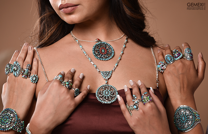 The Healing Properties of Turquoise in Silver Jewelry