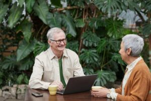 conversational AI in healthcare for elder people and senior care